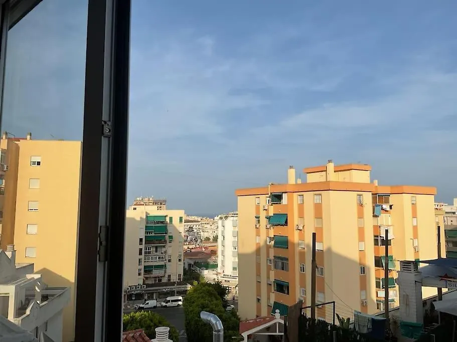 Helios - City Center - Parking Apartment Torremolinos